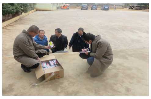 玉溪市联合检查组到新平开展烟花爆竹.jpg
