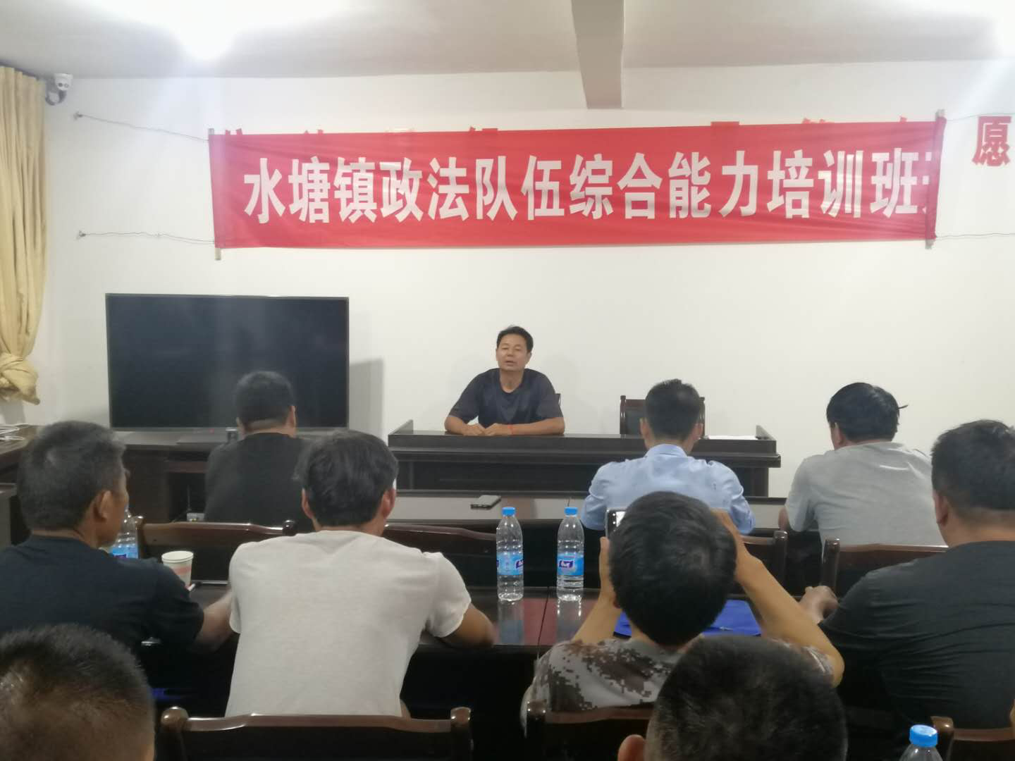 孙志刚在审议政府工作报告时说:牢记嘱托 感恩奋进 坚