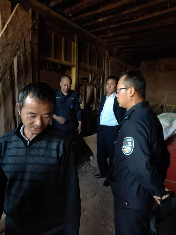 图片4.png 图片4.png