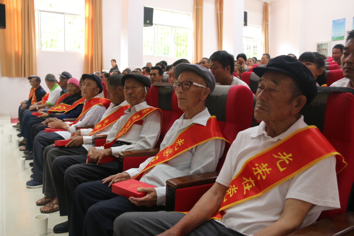 IMG_1414.JPG IMG_1414.JPG