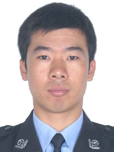 张骞骞.jpg