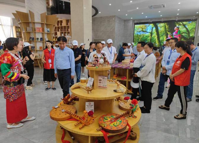 新平文旅04702.jpg 新平文旅04702.jpg
