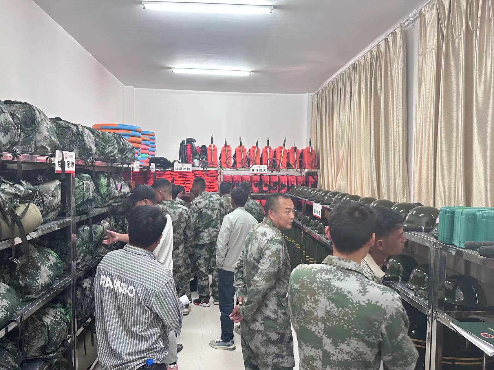 建兴武装3.jpg