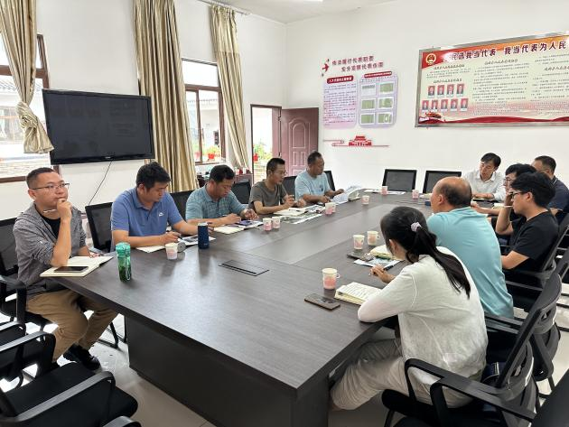 建兴：县自然资源局调研组到建兴开展集镇土地开发利用前期工作2.png