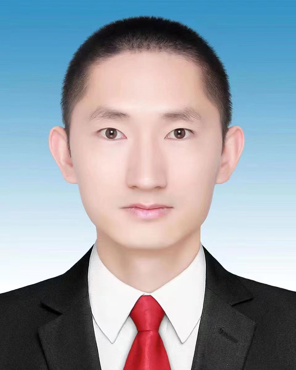 赖健晶.jpg