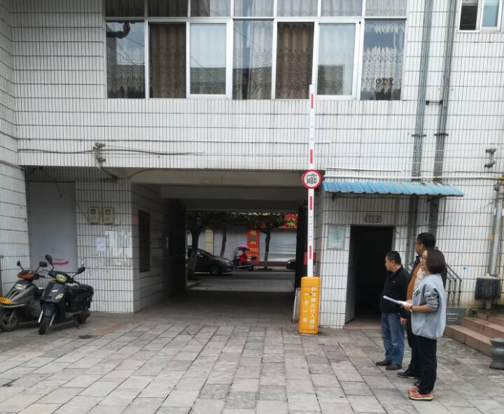 QQ图片20171026171114_副本.jpg QQ图片20171026171114_副本.jpg