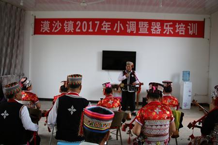 漠沙镇举办花腰傣小调培训.png