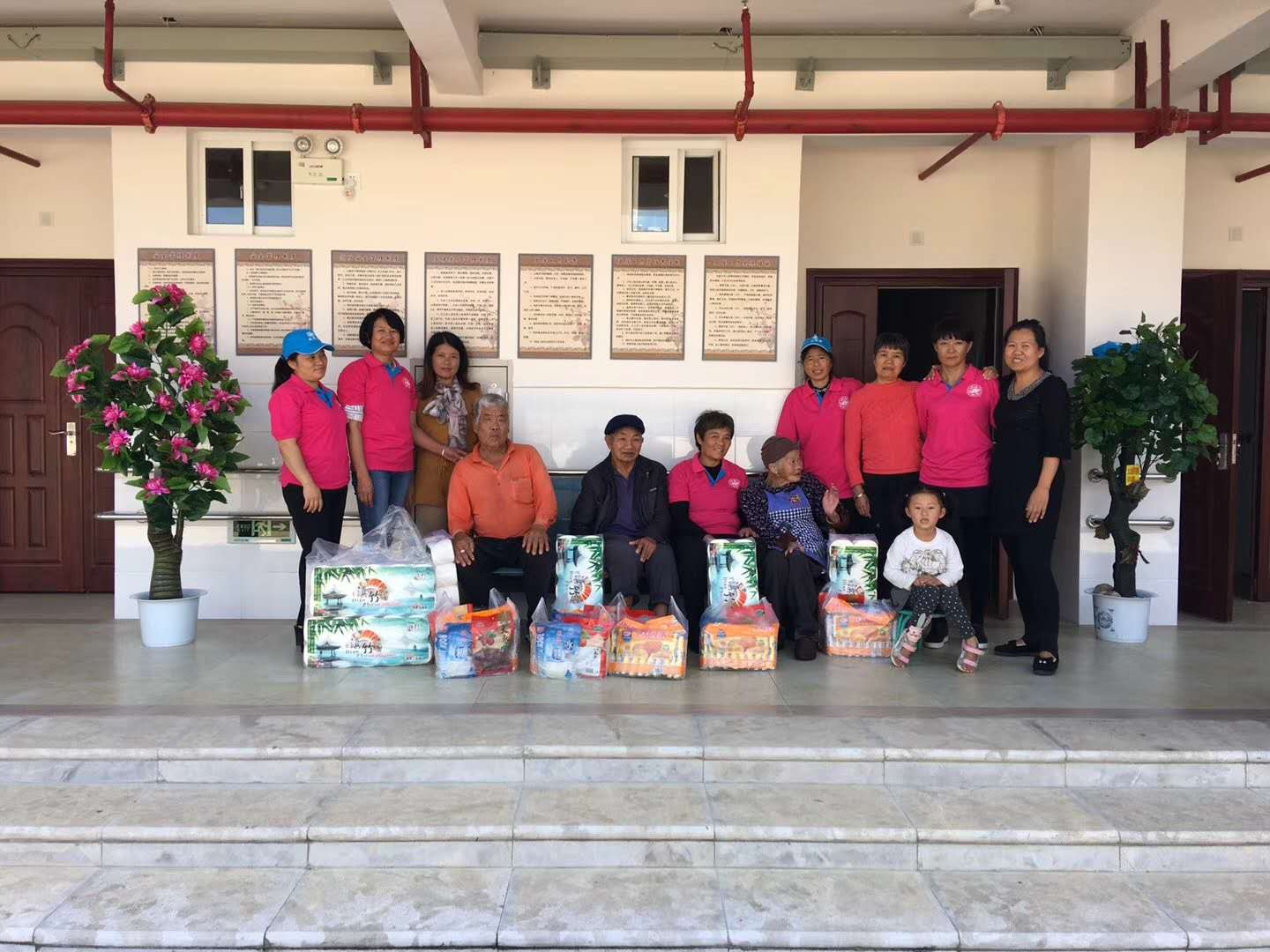 女能人2.jpg 女能人2.jpg