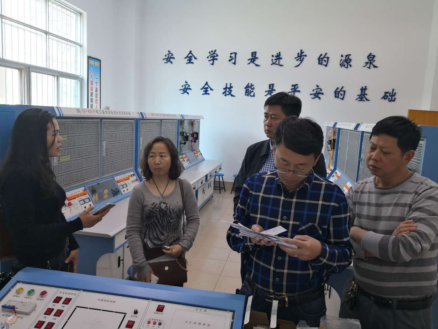 微信图片_20180410070221.jpg