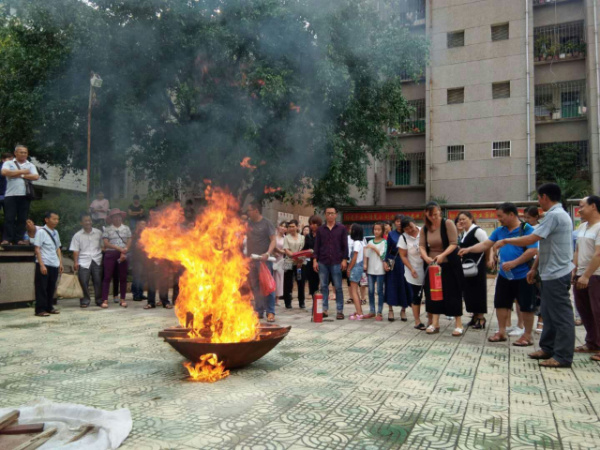 消防3.jpg 消防3.jpg