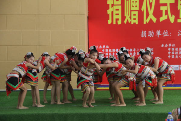 爱心捐赠5.jpg 爱心捐赠5.jpg