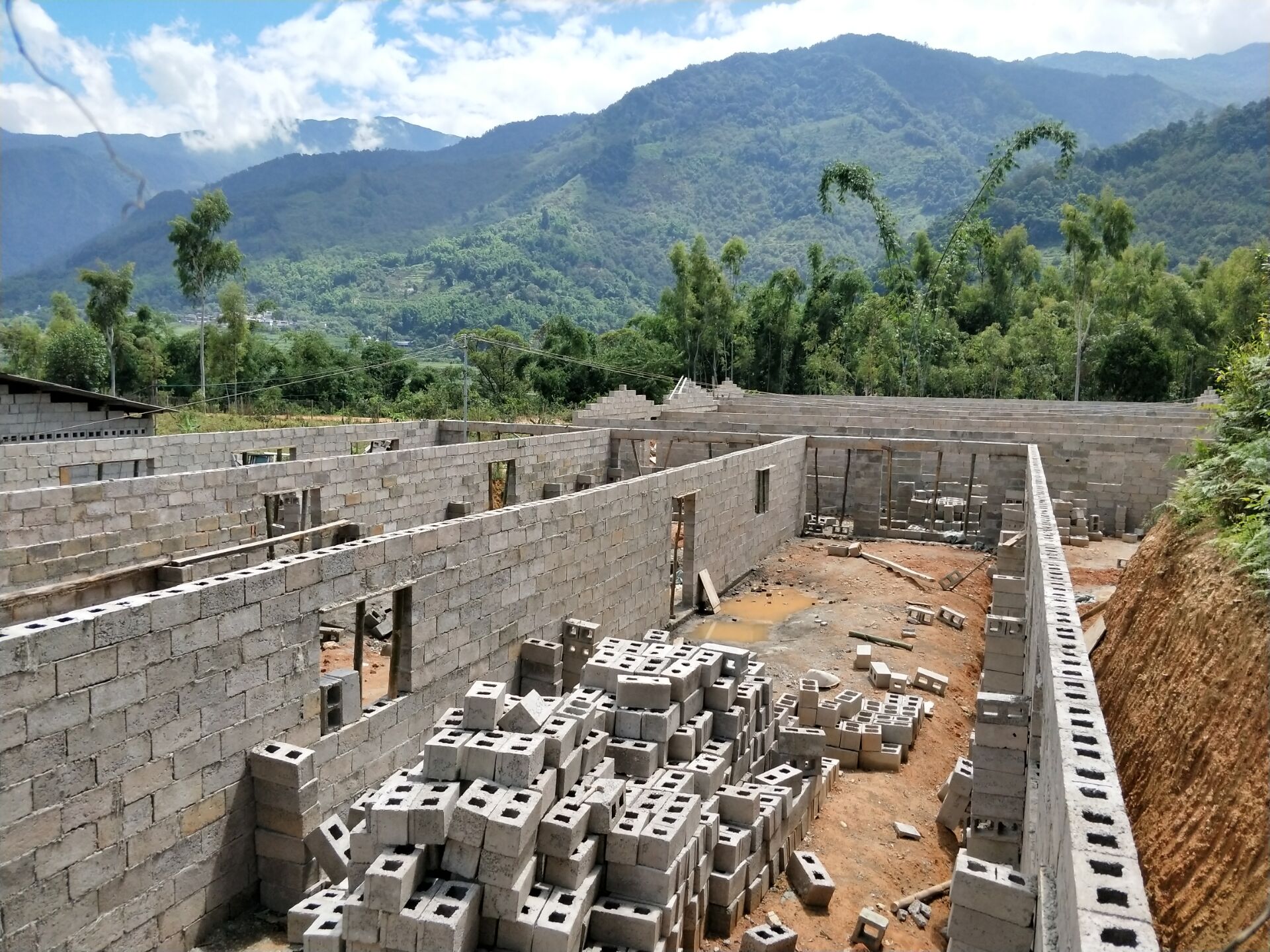 R$Z@499RHA(E~LC}I@_C8VF.jpg R$Z@499RHA(E~LC}I@_C8VF.jpg