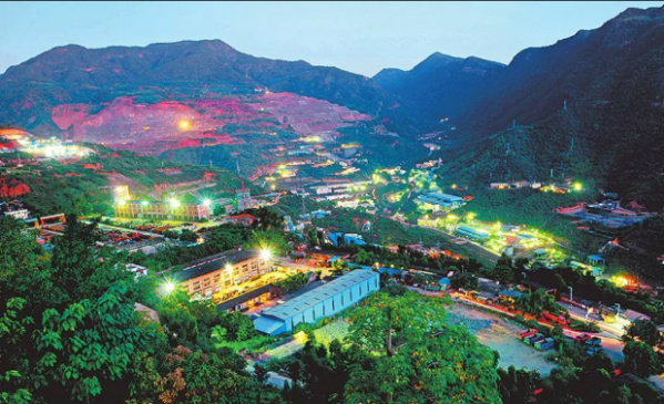 大红山夜景.jpg