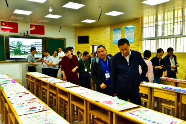 民族3.jpg 民族3.jpg