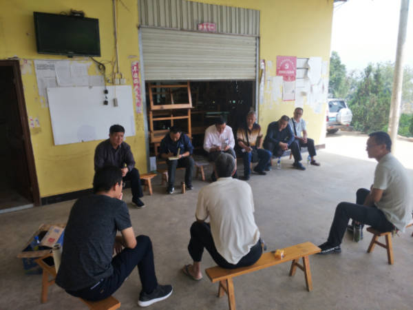 人大1.jpg 人大1.jpg