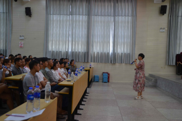 知识讲座2.jpg 知识讲座2.jpg