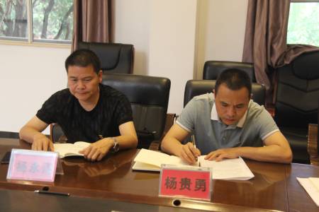 IMG_1374 (2).jpg IMG_1374 (2).jpg