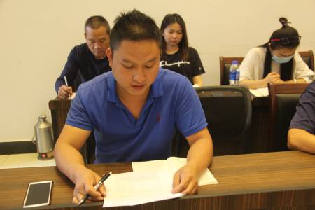 IMG_1360 (2).jpg IMG_1360 (2).jpg