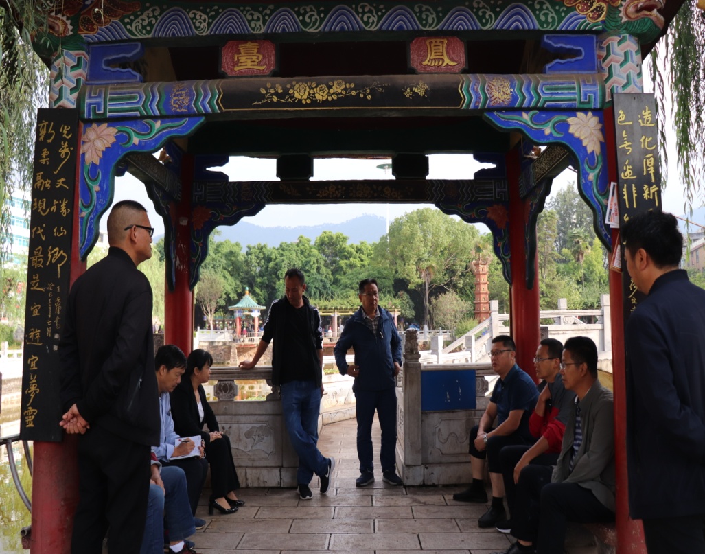 图片2.jpg 图片2.jpg