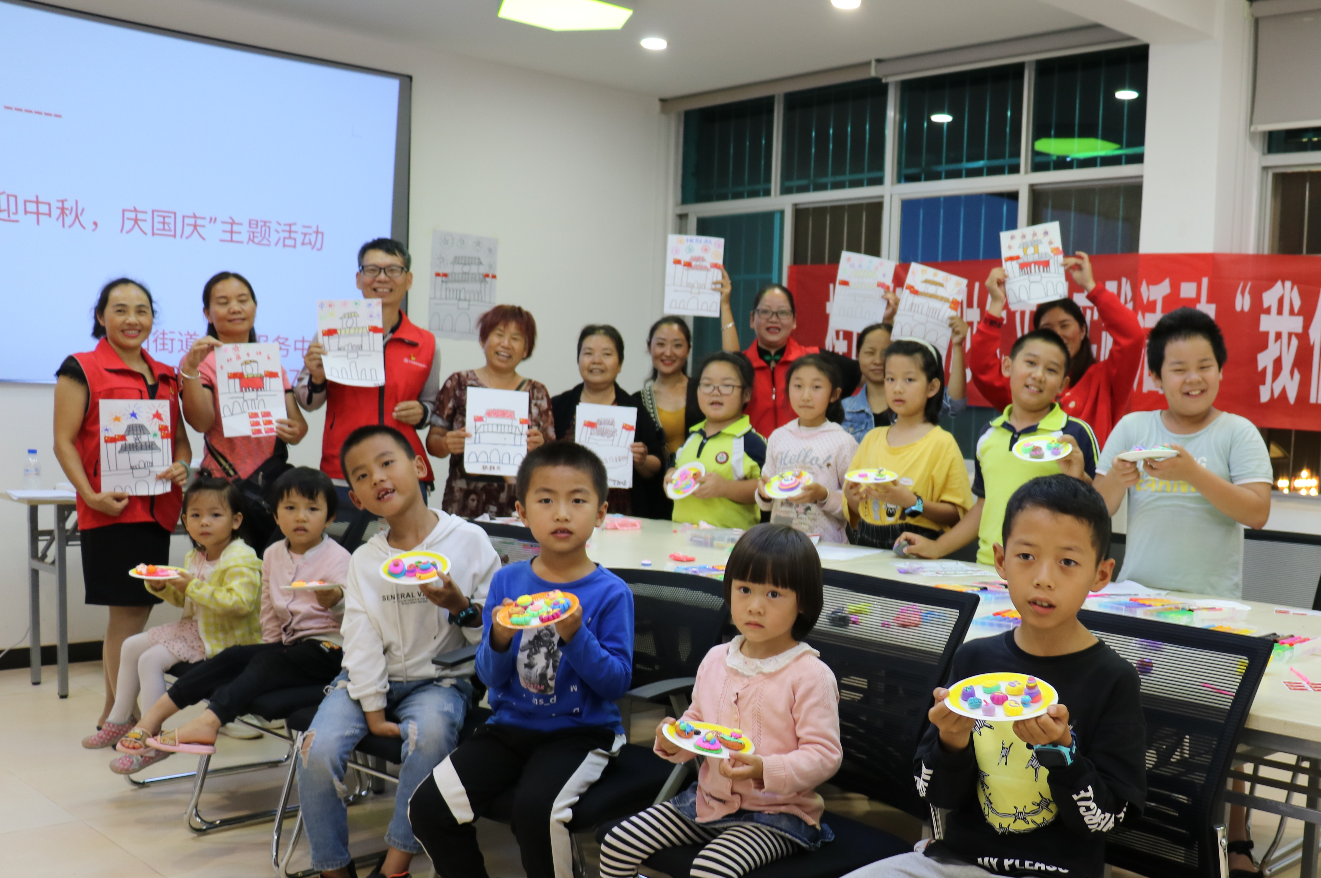 桂山街道开展“迎中秋 庆国庆”文明实践活动.JPG
