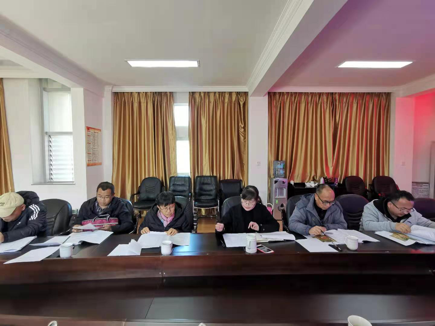 图片2.png 图片2.png