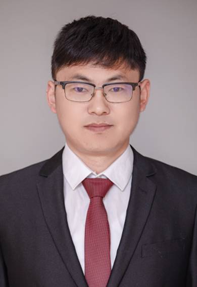 李玉翔照片.jpg