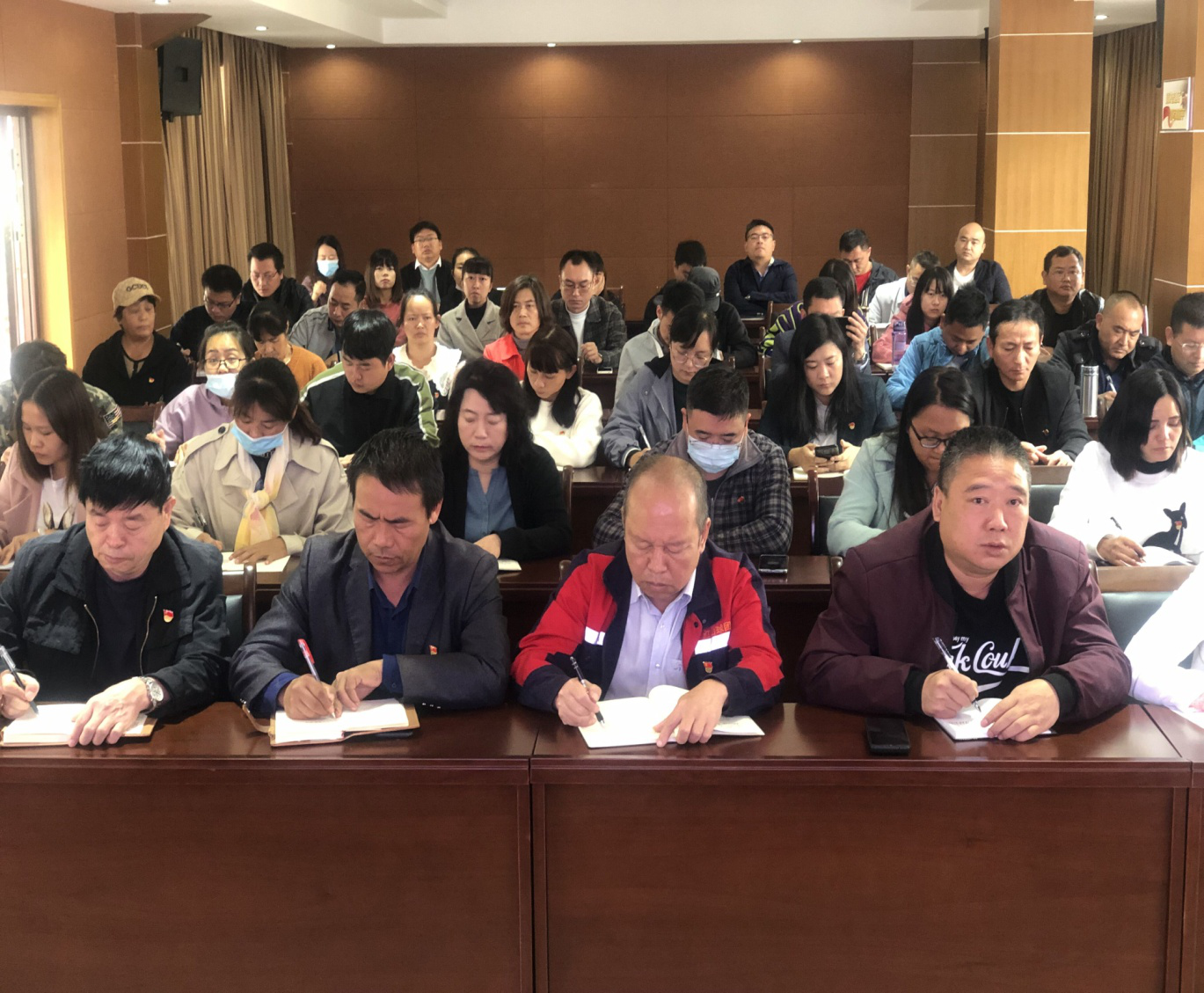图片3.png 图片3.png