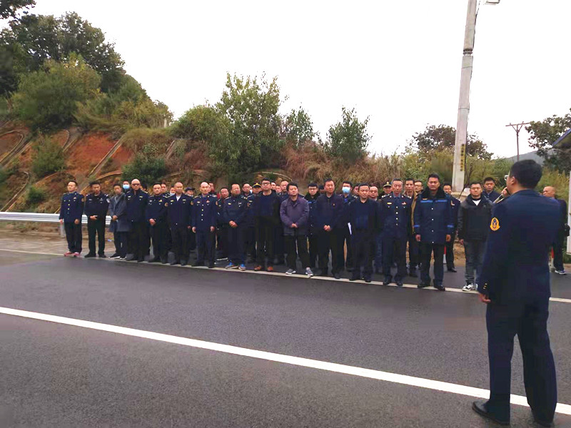 10.21非现在执法(寻甸县).jpg