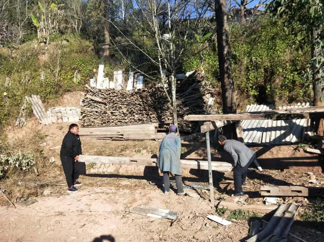 建兴:农村危房闲置旧房安心拆除工作有序推进2.jpg 建兴:农村危房闲置旧房安心拆除工作有序推进2.jpg