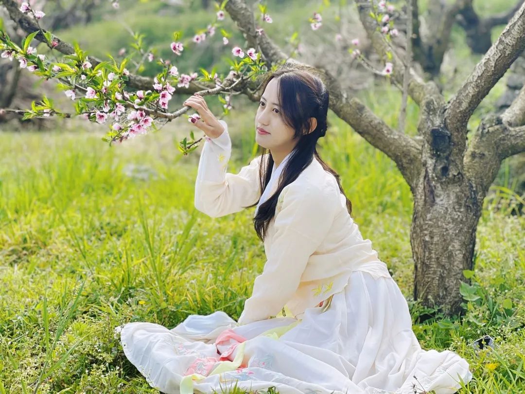 建兴：桃花朵朵待客来！6.jpg