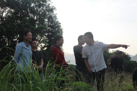 河长2.jpg 河长2.jpg