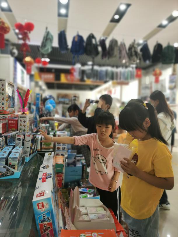 新平文旅07605.jpg