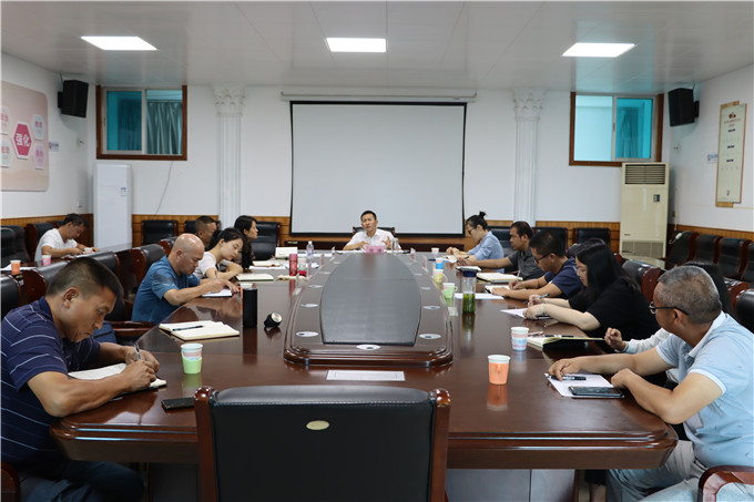 古城街道党工委理论学习中心组举行2022年第六次集中学习1.JPG