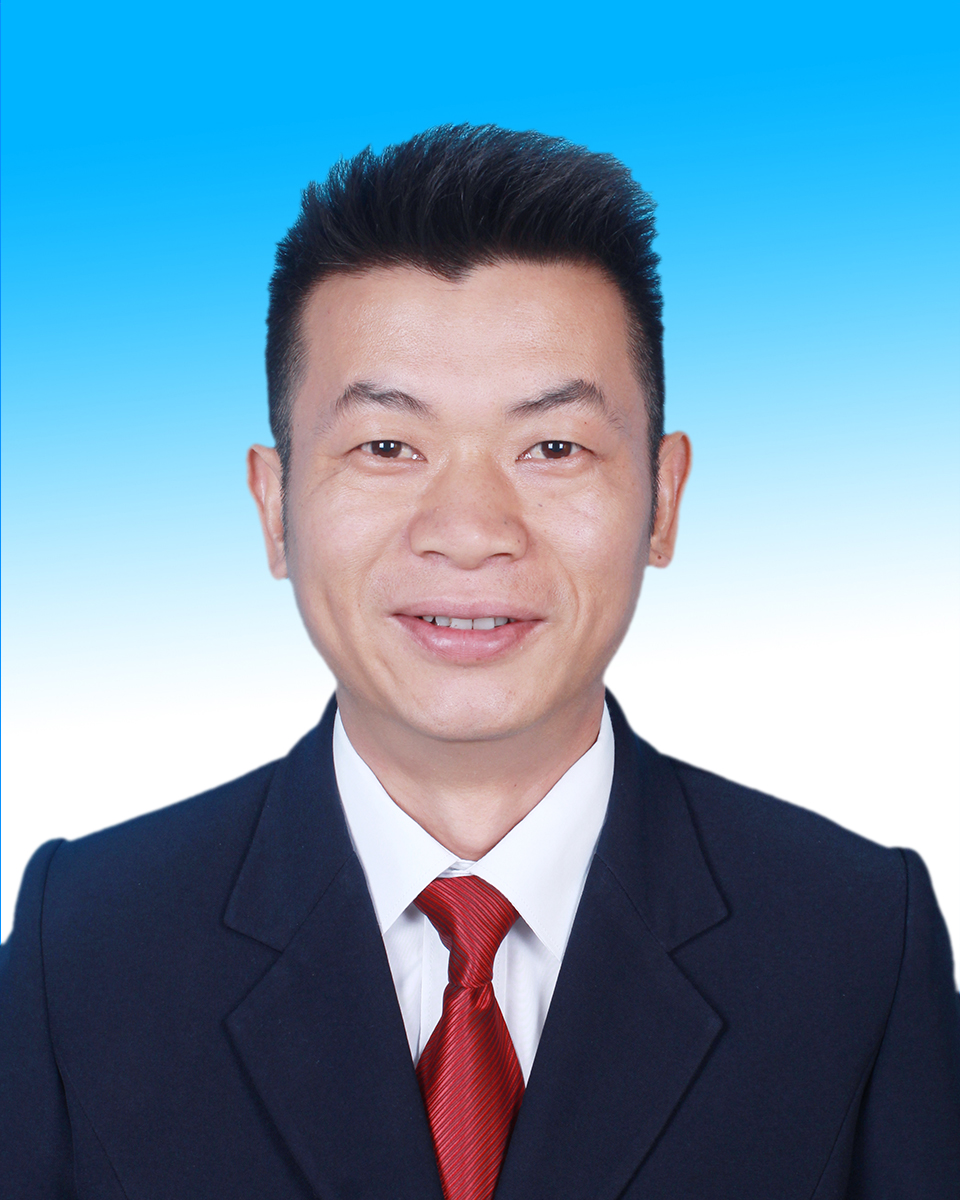 周宏伟.jpg