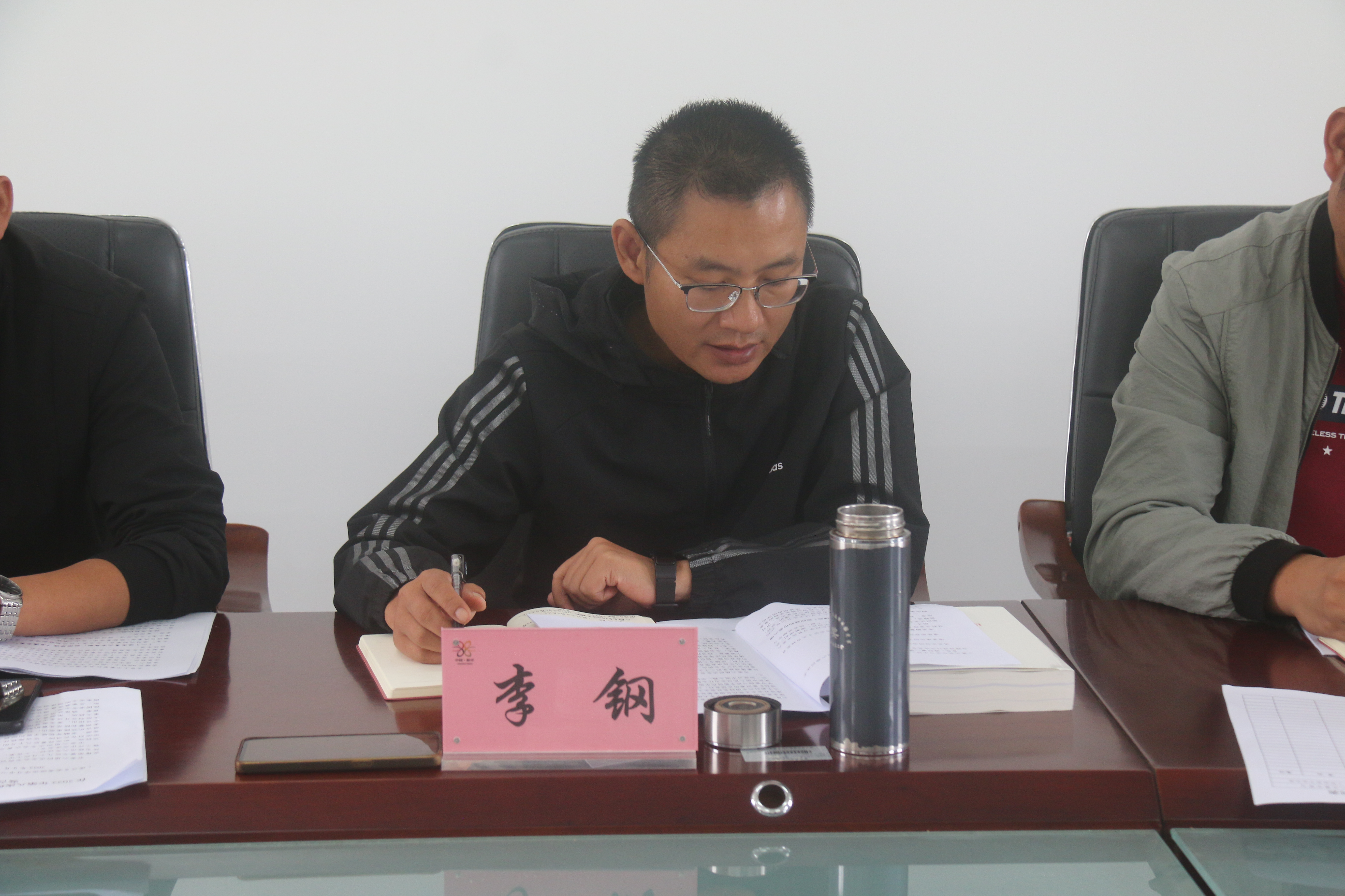 建兴乡开展党委理论学习中心组2022年第八次集中学习2.jpg 建兴乡开展党委理论学习中心组2022年第八次集中学习2.jpg
