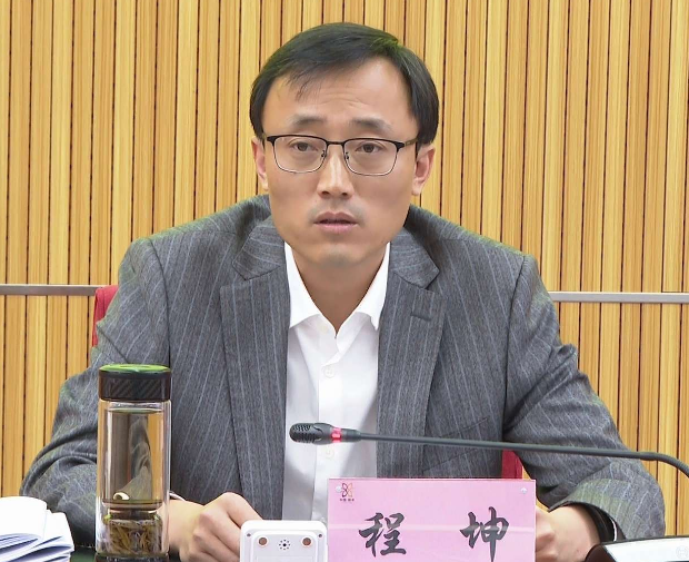 QQ截图20221115205745.png QQ截图20221115205745.png