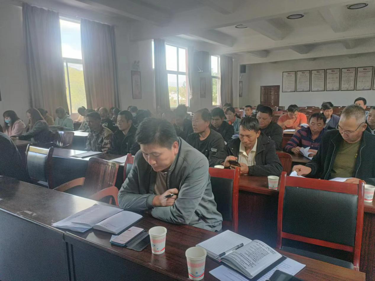 古城街道他拉社区召开创业担保贷款政策宣传会2.png