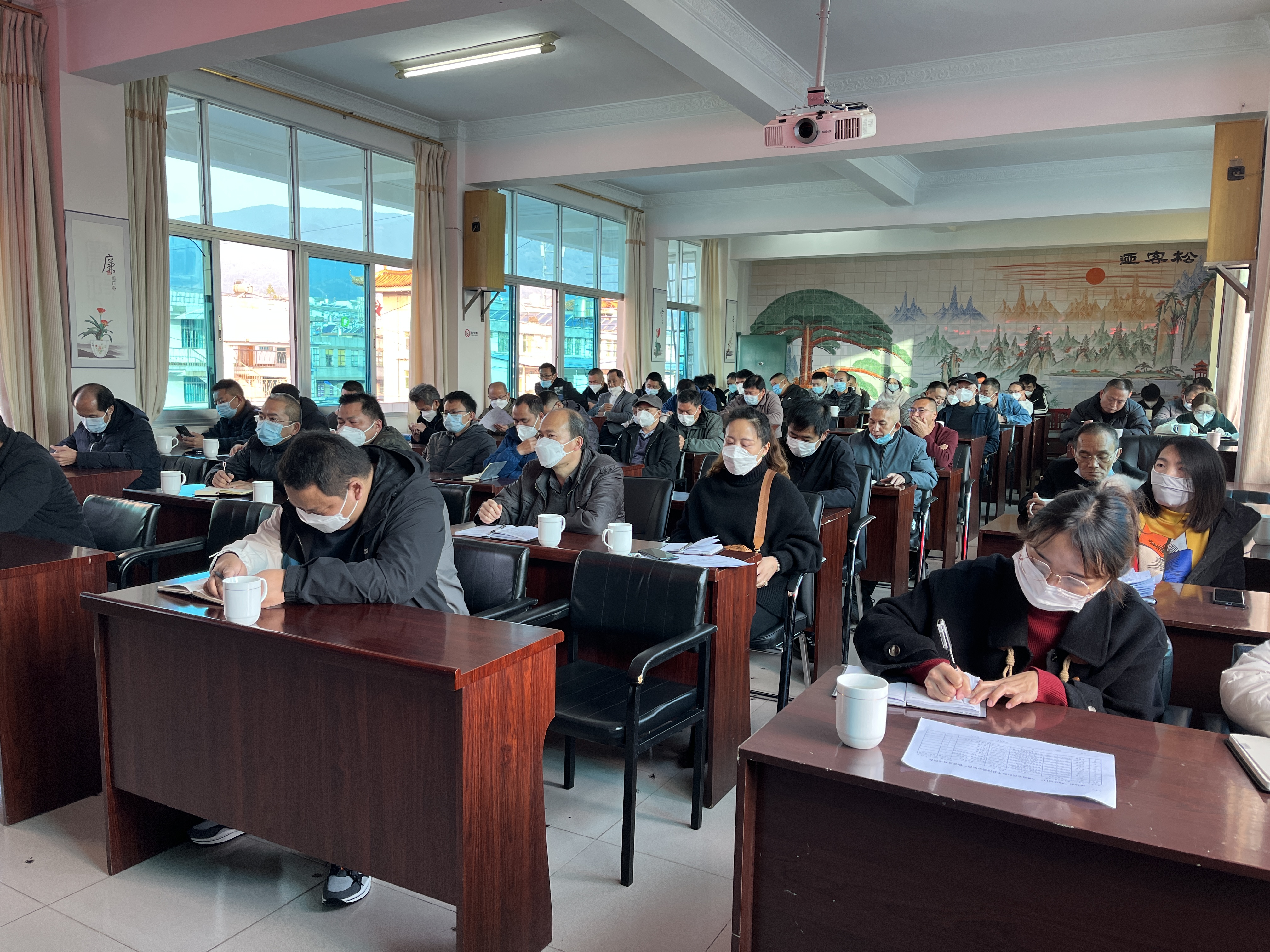 1.16传达学习市县“两会”精神1.jpg 1.16传达学习市县“两会”精神1.jpg