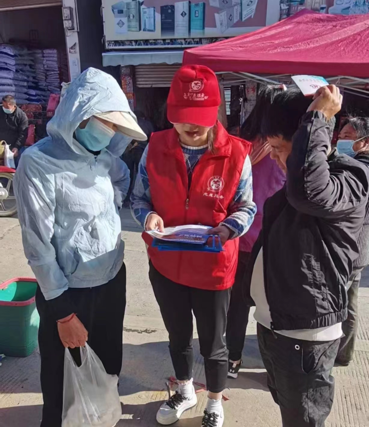 建兴:春风送岗暖人心 “青”力而为创未来2.jpg 建兴:春风送岗暖人心 “青”力而为创未来2.jpg