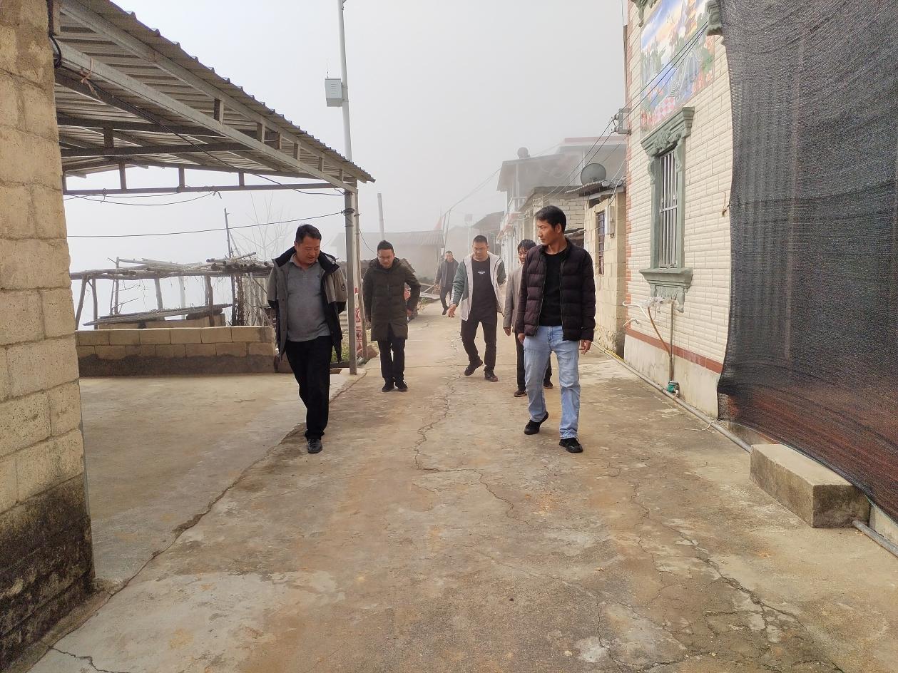 建兴乡人大代表主席团开展代表履职督导工作1.jpg