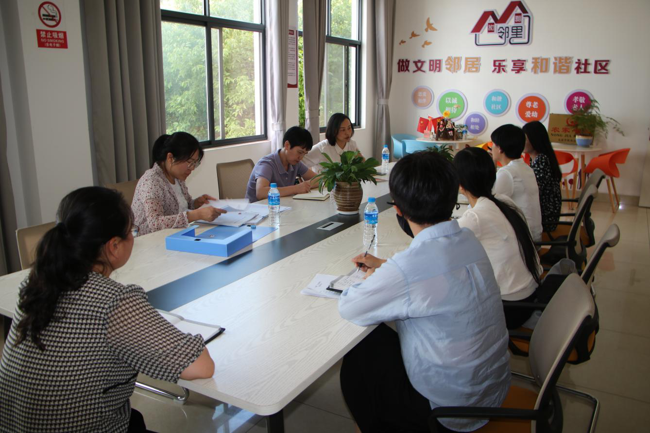 市妇联主席龚桂存到到锦秀社区调研妇联组织规范化建设、亲子阅读示范基地工作开展情况1.png