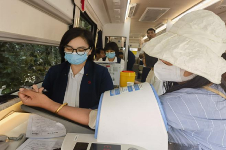 献血1.jpg 献血1.jpg