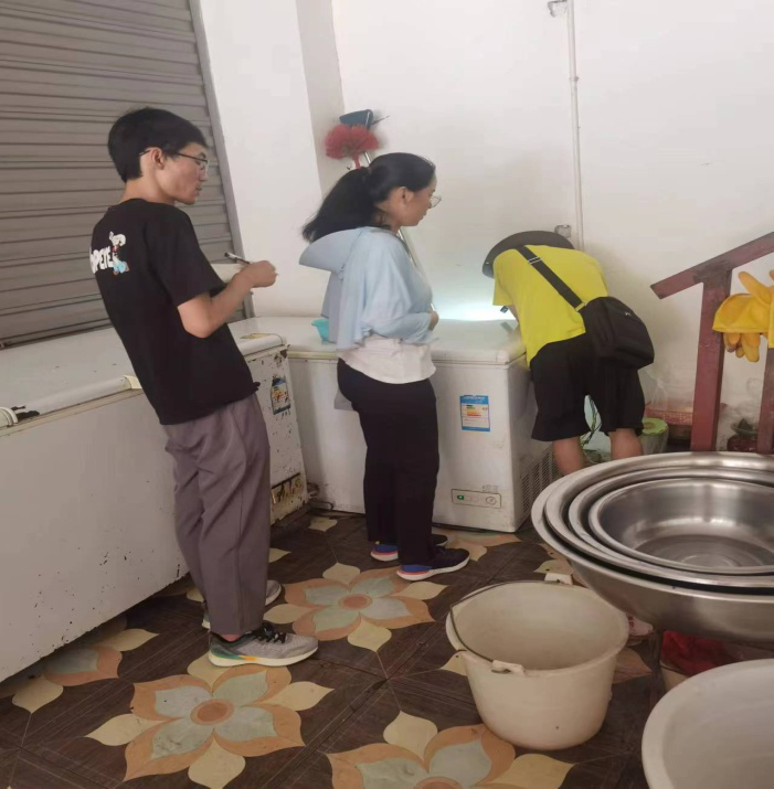 图片2.png 图片2.png