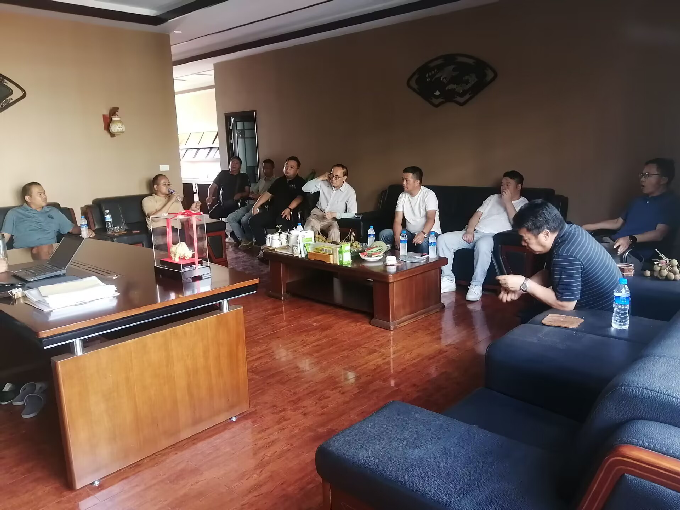 玉溪市乡村振兴局党组书记王虎能2.png 玉溪市乡村振兴局党组书记王虎能2.png