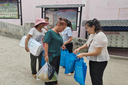 宣传2.jpg 宣传2.jpg