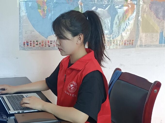 【古城街道】书记助理员张宇:以青春之名 赴家乡之约1.jpg 【古城街道】书记助理员张宇:以青春之名 赴家乡之约1.jpg