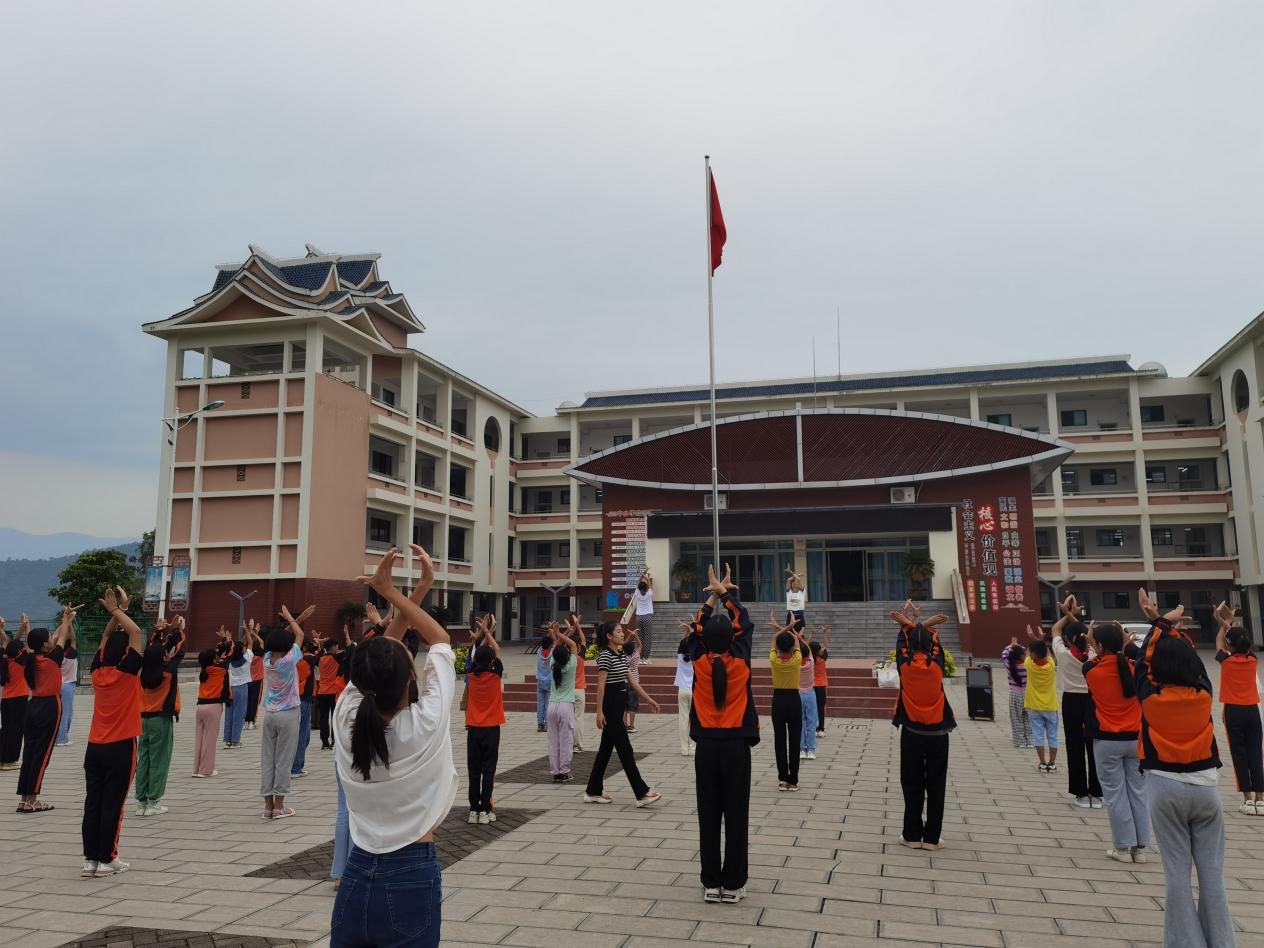 新平文旅08602.jpg