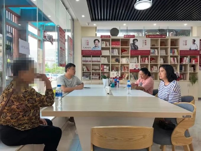 锦秀社区:实实在在绘就社会治理新画卷系列报道(二):为民化解矛盾“实”2.png 锦秀社区:实实在在绘就社会治理新画卷系列报道(二):为民化解矛盾“实”2.png