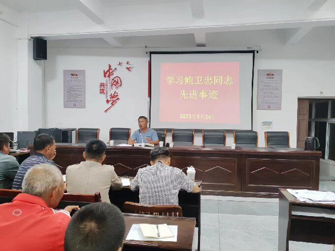 三聚焦,让主题党日活动走深走实1.jpg 三聚焦,让主题党日活动走深走实1.jpg