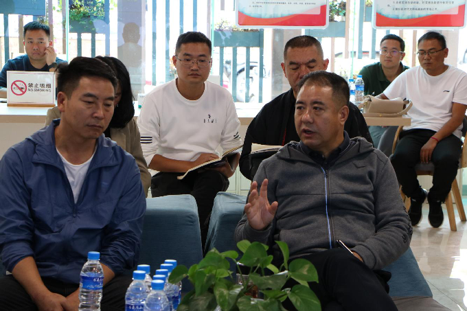 市委政法委调研组到锦秀社区调研综治中心实体化运行和网格化管理服务工作开展情况2.png 市委政法委调研组到锦秀社区调研综治中心实体化运行和网格化管理服务工作开展情况2.png